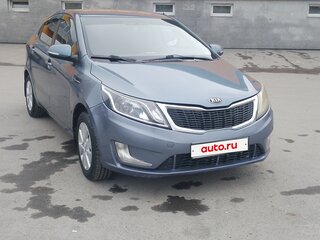 2013 Kia Rio 5-speed III, голубой, 650000 рублей, вид 1