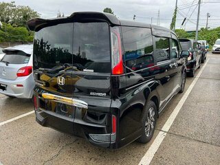 2015 Honda Stepwgn Spada V, чёрный, 1850000 рублей, вид 5