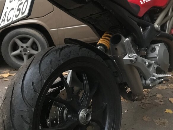 2013 Ducati Monster 796, красный - вид 3