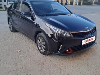 2020 Kia Rio IV, чёрный, 1750000 рублей, вид 2