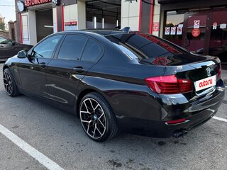 2014 BMW 5 серии 520d VI (F10/F11/F07) Рестайлинг, чёрный, 2100000 рублей, вид 3