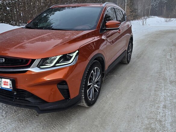 2020 Geely Coolray I, оранжевый - вид 1