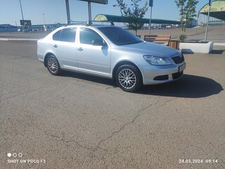 2011 Skoda Octavia II (A5) Рестайлинг, серебристый, 849979 рублей, вид 4