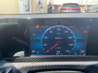 2019 Mercedes-Benz A-Класс 200 IV (W177), белый, 1700000 рублей, вид 5