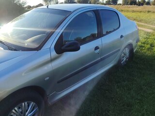 2008 Peugeot 206, серебристый, 275000 рублей, вид 3