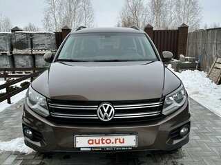 2015 Volkswagen Tiguan I Рестайлинг, коричневый, 1430000 рублей, вид 1