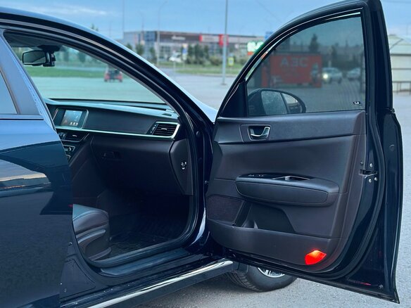 2019 Kia Optima IV Рестайлинг, синий, 1950000 рублей - вид 12