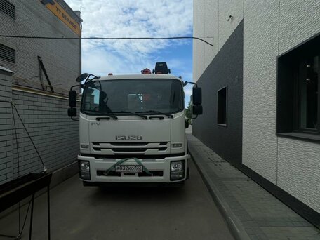 2020 Isuzu Forward (F-Series), белый, 12000000 рублей, вид 1