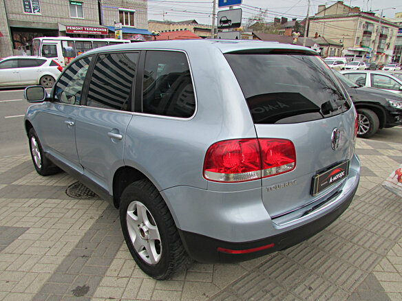 2004 Volkswagen Touareg I, серый - вид 5