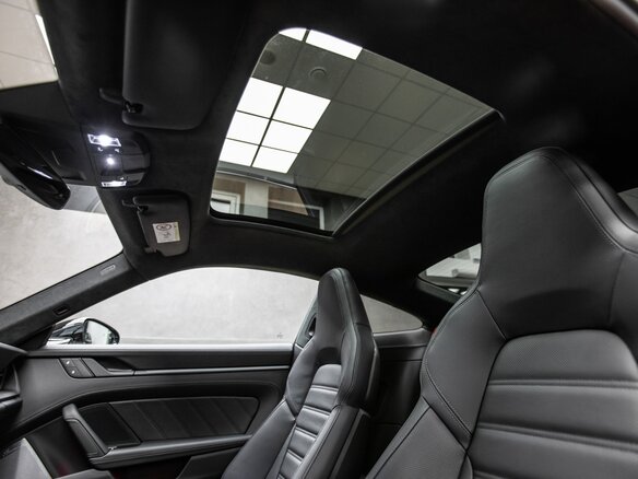 2025 Porsche 911 Carrera 4 GTS VIII (992) Рестайлинг, серый, 36000000 рублей - вид 13
