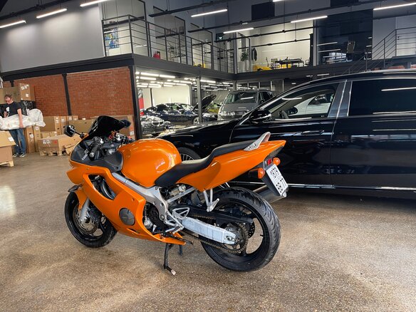 2001 Honda CBR 600F, оранжевый, 400000 рублей - вид 13