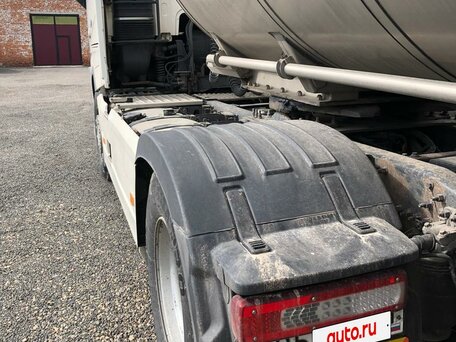 2014 Volvo FH, белый, 5450000 рублей, вид 5