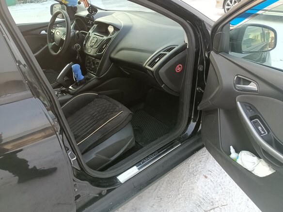 2012 Ford Focus III, чёрный - вид 2