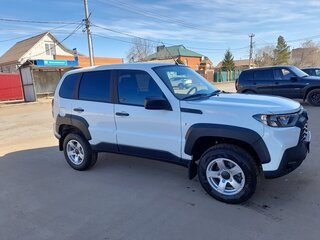 2024 Lada (ВАЗ) Niva Travel I, белый, 1295000 рублей, вид 3