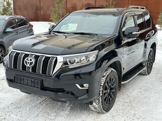 2017 Toyota Land Cruiser Prado 150 Series Рестайлинг 2, чёрный, 4350000 рублей, вид 4