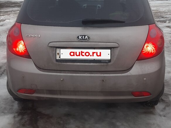 2008 Kia Ceed I, серый, 490000 рублей - вид 1