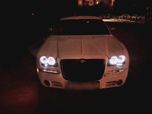 2005 Chrysler 300C I, белый