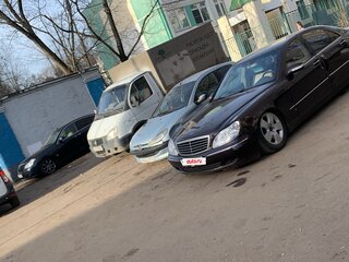2004 Mercedes-Benz S-Класс 500 IV (W220) Рестайлинг, фиолетовый, 450000 рублей, вид 1