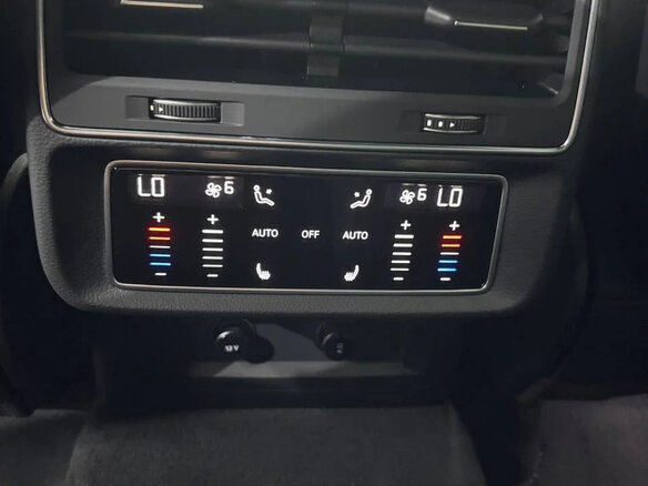 2024 Audi Q8 55 TFSI I (4M) Рестайлинг, чёрный, 12999999 рублей - вид 10