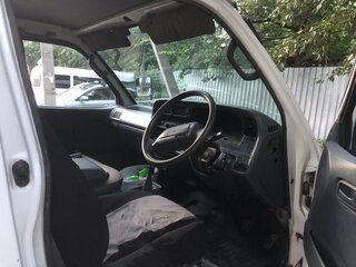 1997 Toyota HiAce H100, белый, 350000 рублей, вид 3