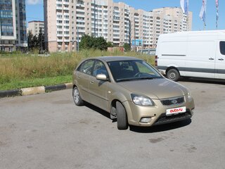 2010 Kia Rio II Рестайлинг, золотистый, 300000 рублей, вид 2