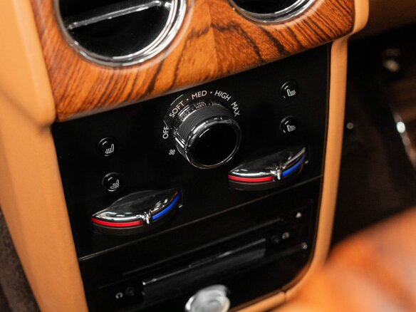 2019 Rolls-Royce Cullinan I (Series I), чёрный, 28990000 рублей - вид 28