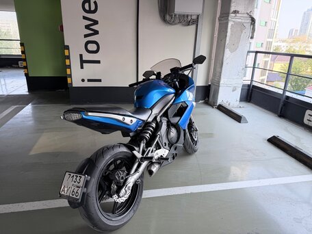2010 Kawasaki ER-6F (Ninja 650R), синий, 420000 рублей, вид 3