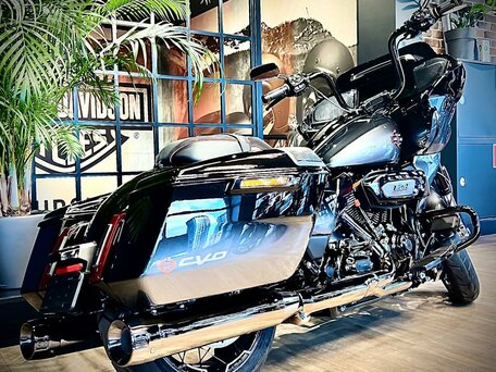 2025 Harley-Davidson CVO Road Glide, серый, 6500000 рублей, вид 3