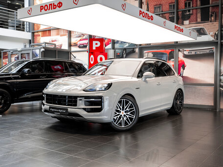 2025 Porsche Cayenne E-Hybrid III Рестайлинг, серый, 18025000 рублей, вид 1