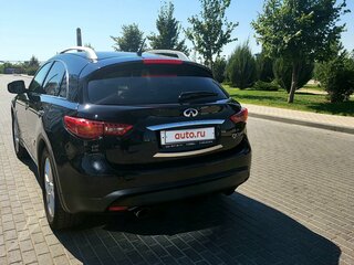 2014 Infiniti QX70, чёрный, 2350000 рублей, вид 3