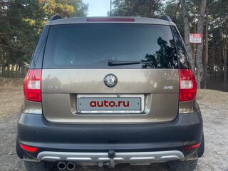 2012 Skoda Yeti I, коричневый, 990000 рублей, вид 4