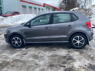 2010 Volkswagen Polo V, серый, 600000 рублей, вид 4
