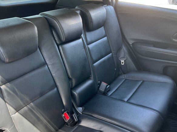 2014 Honda Vezel I, серый, 1350000 рублей - вид 12