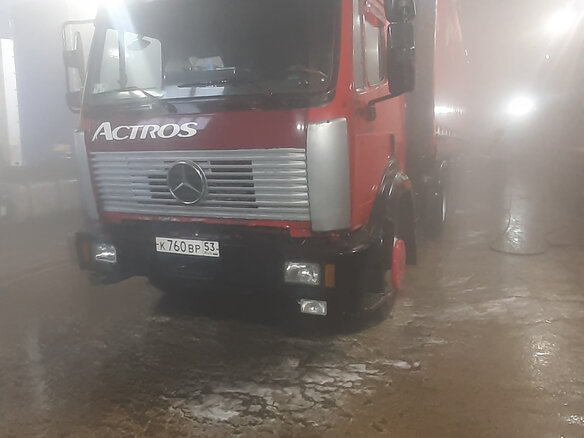 1993 Mercedes-Benz SK, красный, 999999 рублей