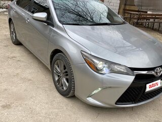 2016 Toyota Camry VII (XV50) Рестайлинг, серый, 2050000 рублей, вид 1