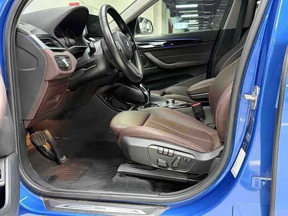 2022 BMW X1 20Li sDrive II (F48) Рестайлинг, синий - вид 7
