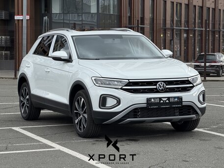 2026 Volkswagen T-Roc I Рестайлинг, белый, 2490000 рублей, вид 1