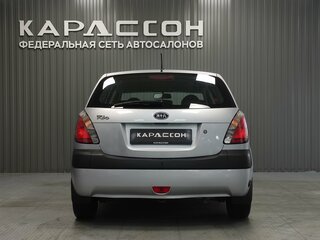 2009 Kia Rio II, серебристый, 420000 рублей, вид 4