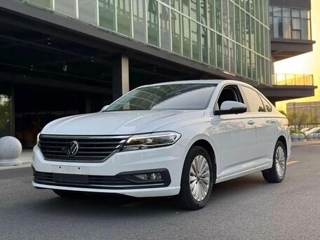 2021 Volkswagen Lavida III, белый, 1500000 рублей, вид 3