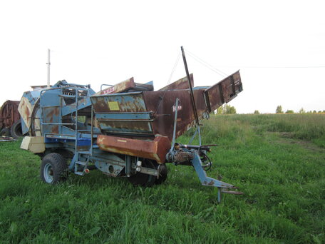 1990 Agromet Anna Z-644, синий, 540000 рублей, вид 2