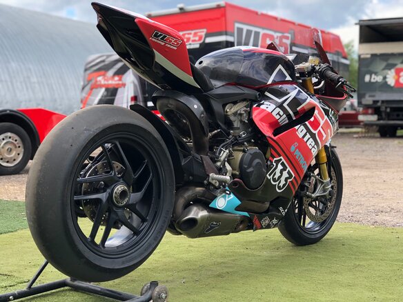 2014 Ducati 1199 Panigale, красный - вид 9
