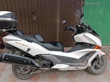 2009 Honda GL 650 Silver Wing, белый, 465000 рублей, вид 3
