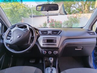 2016 Kia Rio III Рестайлинг, синий, 1050000 рублей, вид 4