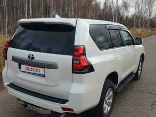 2022 Toyota Land Cruiser Prado 150 Series Рестайлинг 3, белый, 7200000 рублей, вид 2