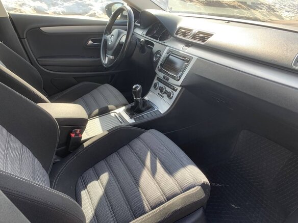 2012 Volkswagen Passat CC I Рестайлинг, белый, 1327000 рублей - вид 4