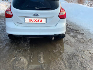 2011 Ford Focus III, белый, 648000 рублей, вид 3