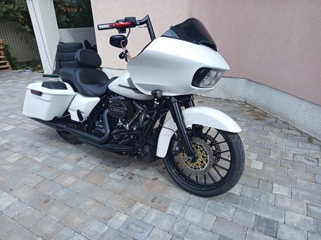 2018 Harley-Davidson Road Glide Special, белый, 1777777 рублей, вид 1