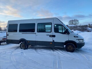 2006 Iveco Daily, белый, 500000 рублей, вид 2