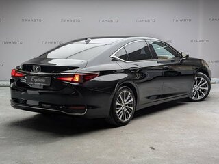 2018 Lexus ES 250 VII, чёрный, 3125000 рублей, вид 3