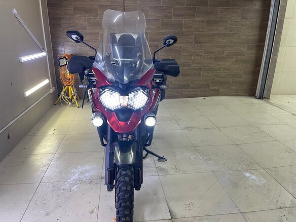 2016 Triumph Tiger Explorer, красный, 875000 рублей - вид 2